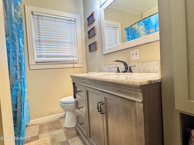 715 E Plaquemine Street, Jennings, LA 70546