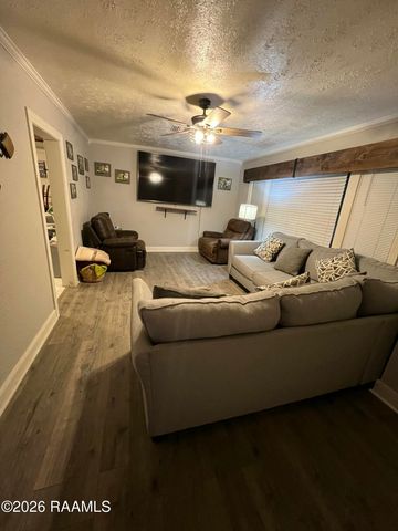 715 E Plaquemine Street, Jennings, LA 70546