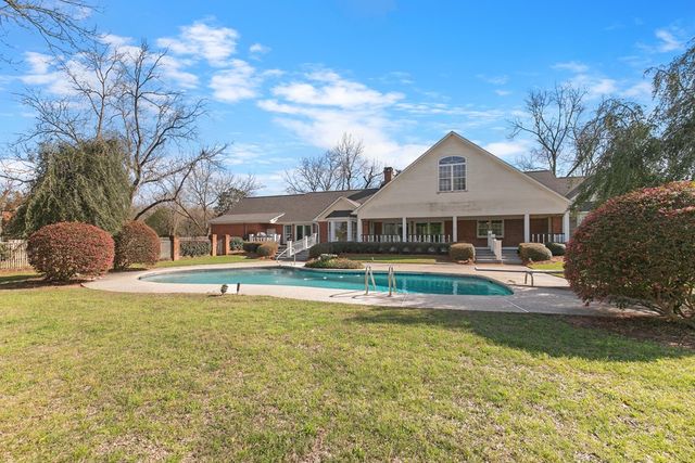 102 Ormond Court, Dothan, AL 36303