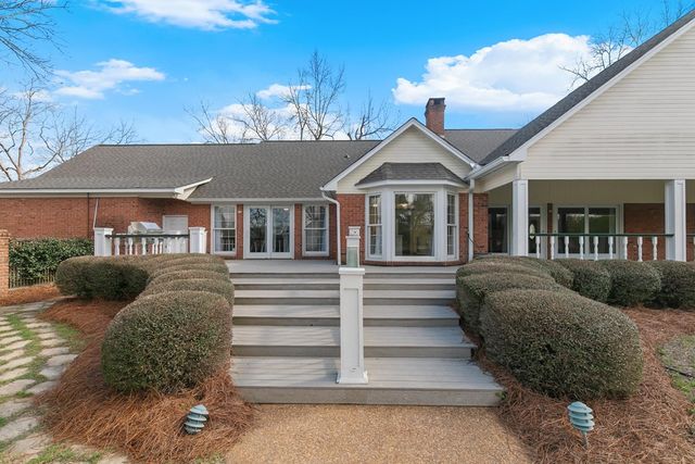 102 Ormond Court, Dothan, AL 36303