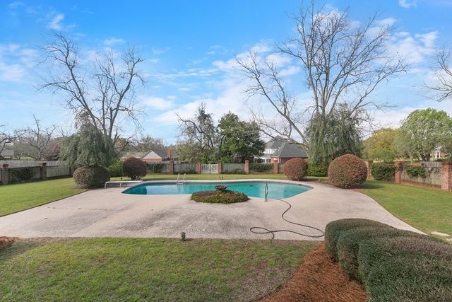 102 Ormond Court, Dothan, AL 36303