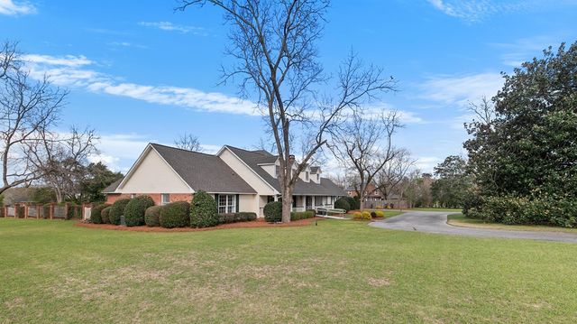102 Ormond Court, Dothan, AL 36303