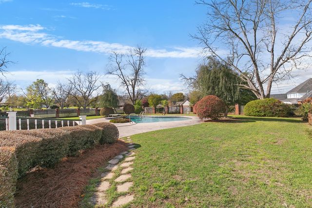 102 Ormond Court, Dothan, AL 36303