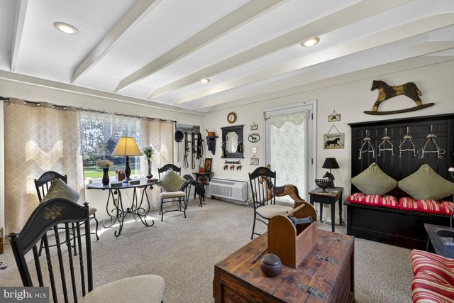 3934 RECTORTOWN RD, Marshall, VA 20115