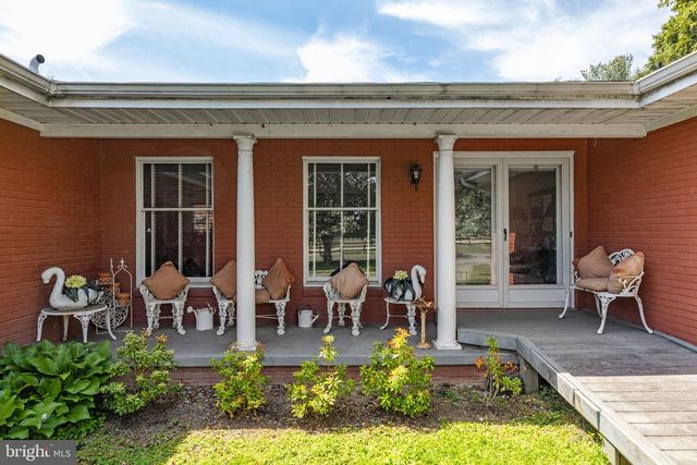 3934 RECTORTOWN RD, Marshall, VA 20115