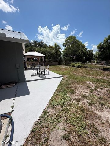 126 Oakside ST, Lehigh Acres, FL 33936