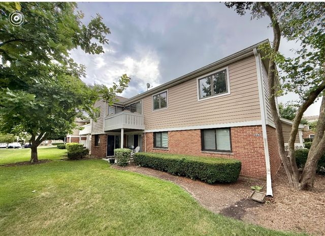 1460 Seven Pines Road 2A, Schaumburg, IL 60193