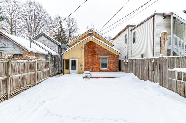 1124 W Jefferson Boulevard, Fort Wayne, IN 46802