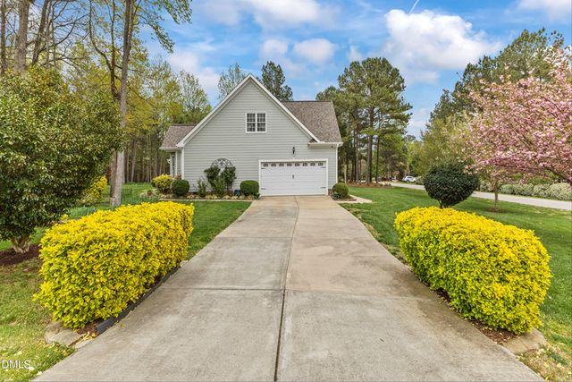 90 River Rock Way, Franklinton, NC 27525