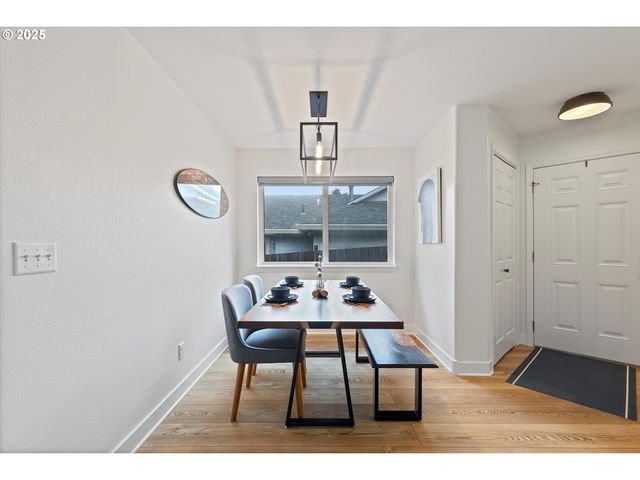 2709 Nw MAST Ave, Lincoln City, OR 97367