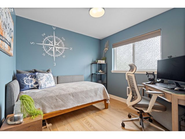 2709 Nw MAST Ave, Lincoln City, OR 97367