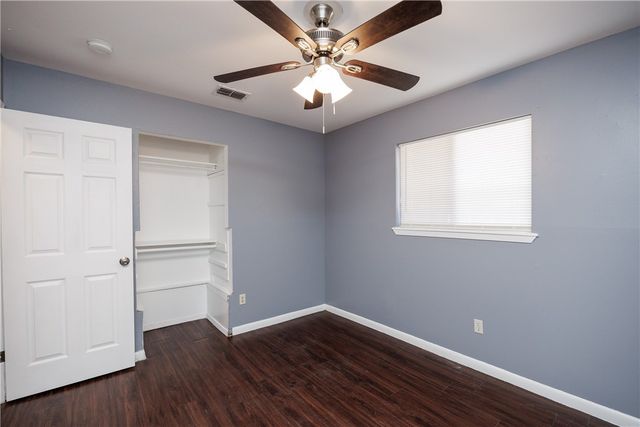 7438 Whisper Wind St, Corpus Christi, TX 78412