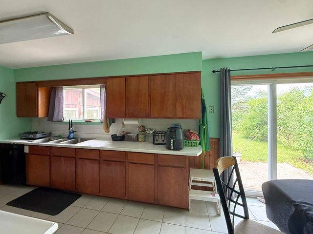 11477 Colonial Woods Drive, Clio, MI 48420