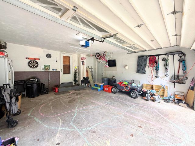11477 Colonial Woods Drive, Clio, MI 48420