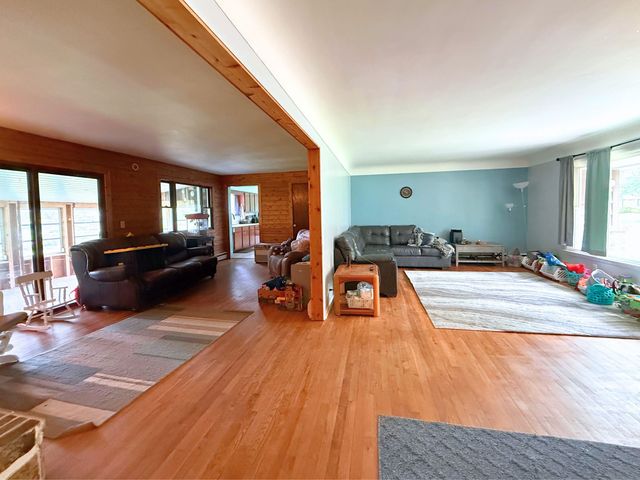 11477 Colonial Woods Drive, Clio, MI 48420