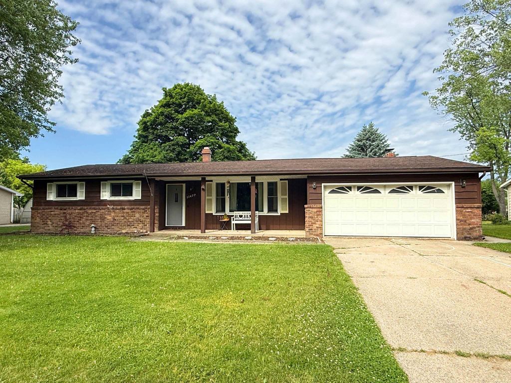 11477 Colonial Woods Drive, Clio, MI 48420