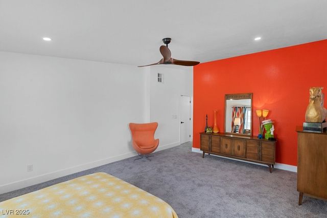 3333 Seminole Circle, Las Vegas, NV 89169