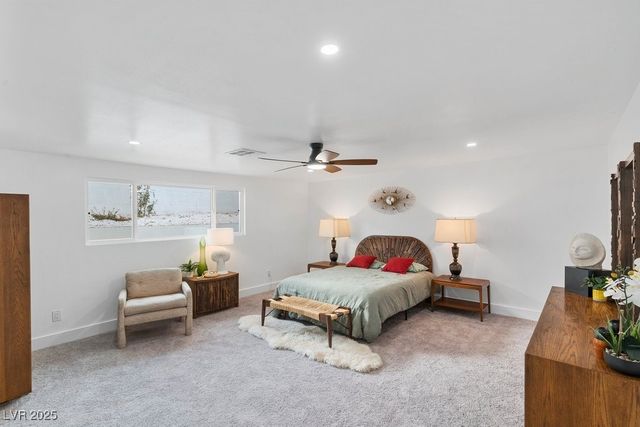 3333 Seminole Circle, Las Vegas, NV 89169