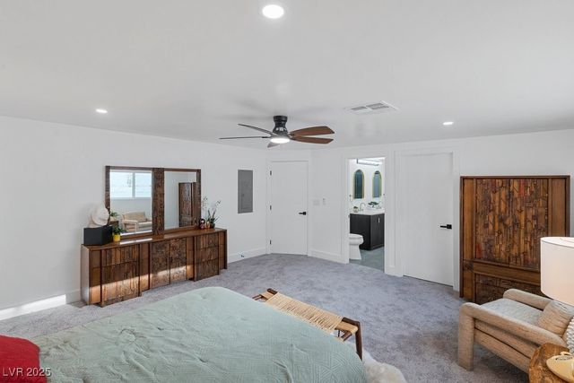 3333 Seminole Circle, Las Vegas, NV 89169