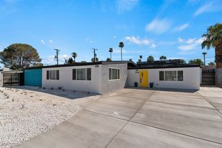 3333 Seminole Circle, Las Vegas, NV 89169