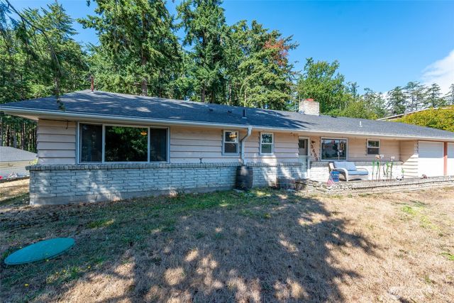2439 Loerland Lane, Oak Harbor, WA 98277