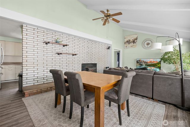 2439 Loerland Lane, Oak Harbor, WA 98277
