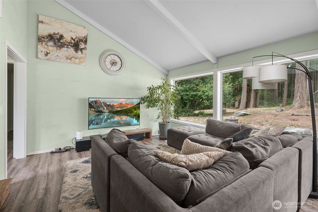 2439 Loerland Lane, Oak Harbor, WA 98277