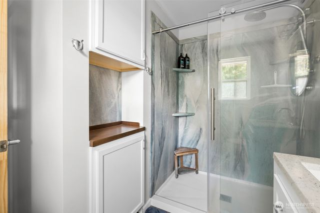 2439 Loerland Lane, Oak Harbor, WA 98277