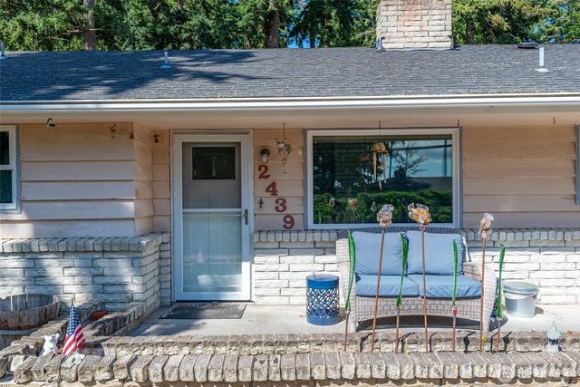 2439 Loerland Lane, Oak Harbor, WA 98277