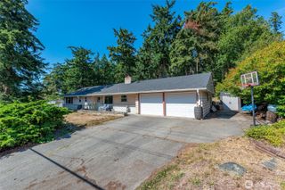 2439 Loerland Lane, Oak Harbor, WA 98277