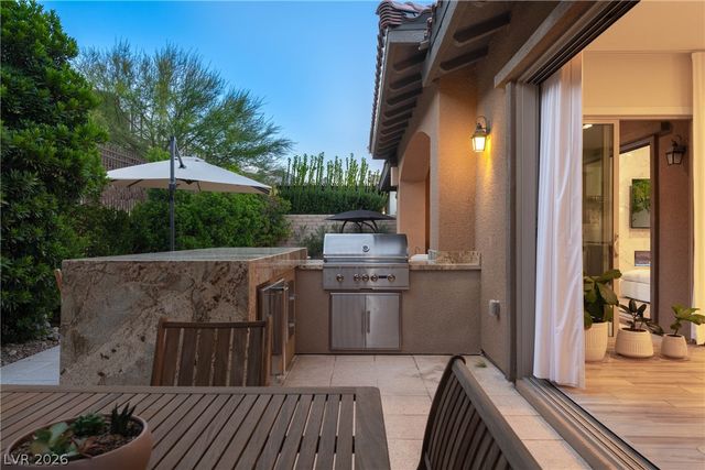 83 Basque Coast Street, Las Vegas, NV 89138