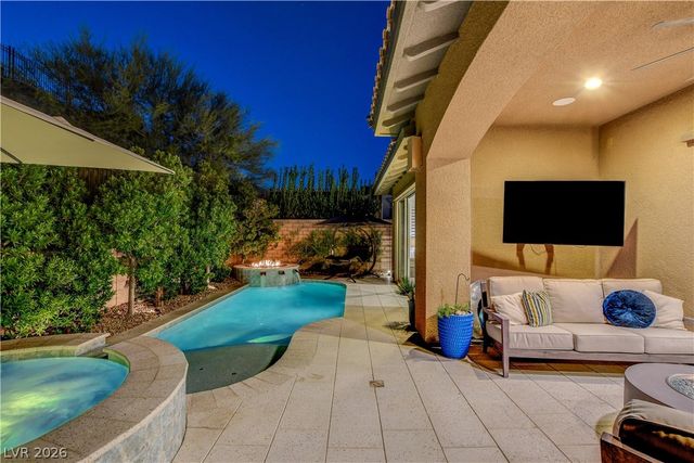 83 Basque Coast Street, Las Vegas, NV 89138