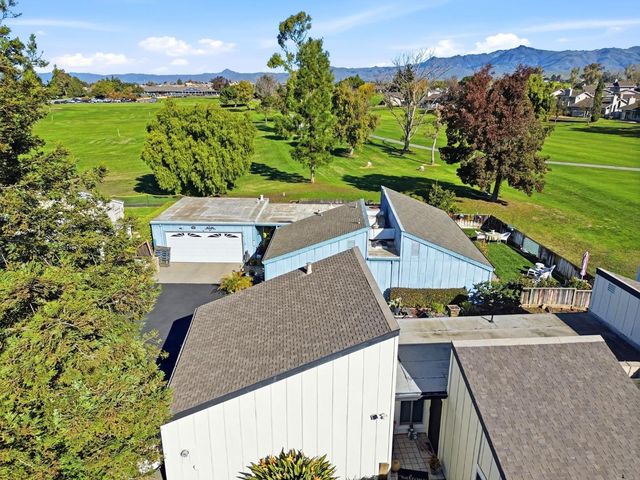 304 Ridgemark Drive, Hollister, CA 95023