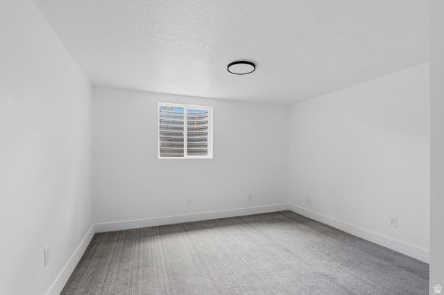 975 N 200 W, Pleasant Grove, UT 84062