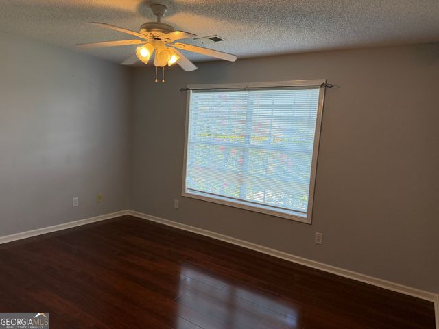 152 Moss Pointe Drive, Mcdonough, GA 30253