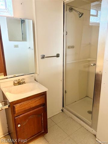 317 E Webster Road, Royal Oak, MI 48073