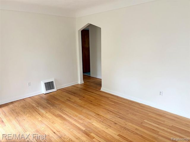 317 E Webster Road, Royal Oak, MI 48073