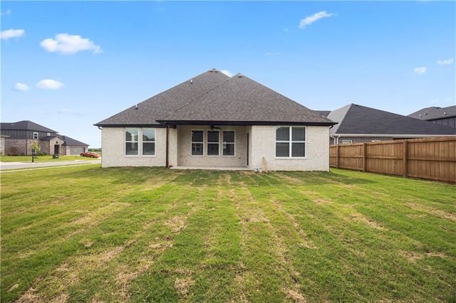 1241 Mammoth Street, Centerton, AR 72713