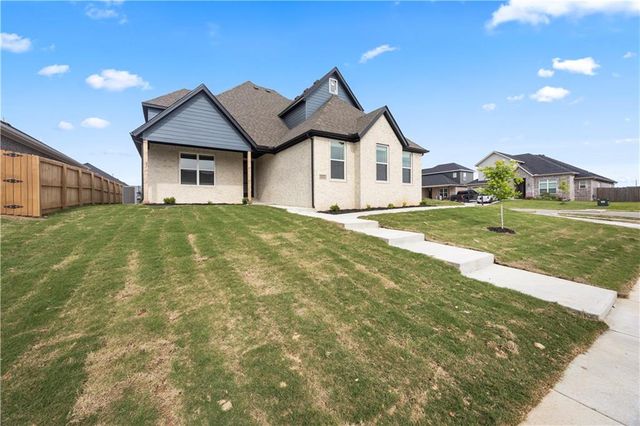 1241 Mammoth Street, Centerton, AR 72713