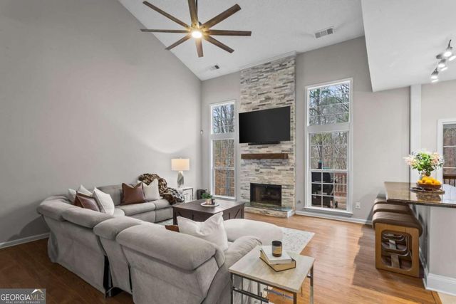 314 Ashland Court, Woodstock, GA 30189