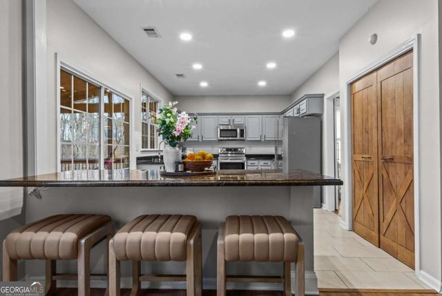 314 Ashland Court, Woodstock, GA 30189