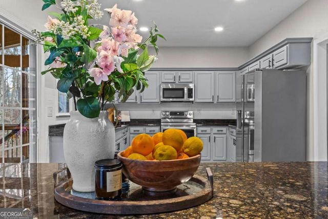 314 Ashland Court, Woodstock, GA 30189