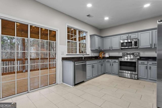 314 Ashland Court, Woodstock, GA 30189