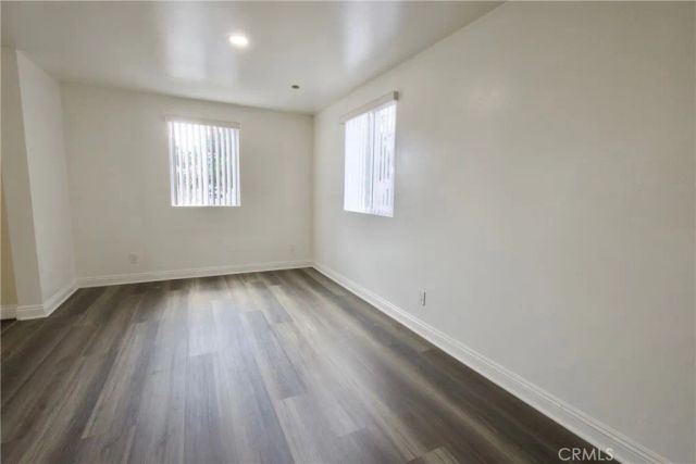 723 E 76th St, Los Angeles, CA 90001