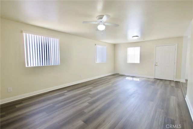 723 E 76th St, Los Angeles, CA 90001
