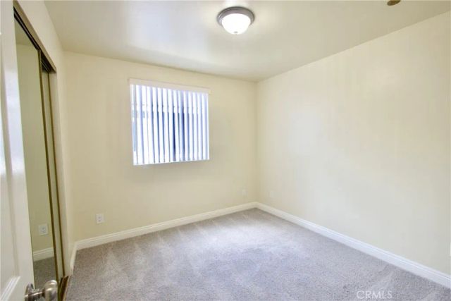723 E 76th St, Los Angeles, CA 90001