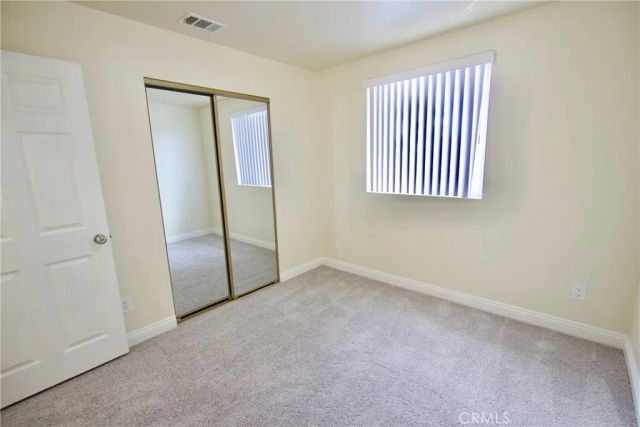 723 E 76th St, Los Angeles, CA 90001