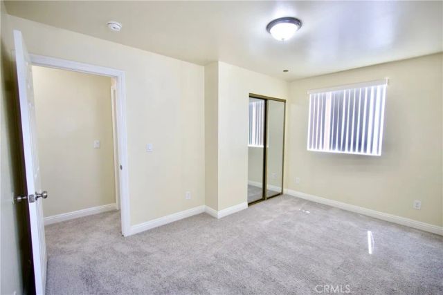 723 E 76th St, Los Angeles, CA 90001