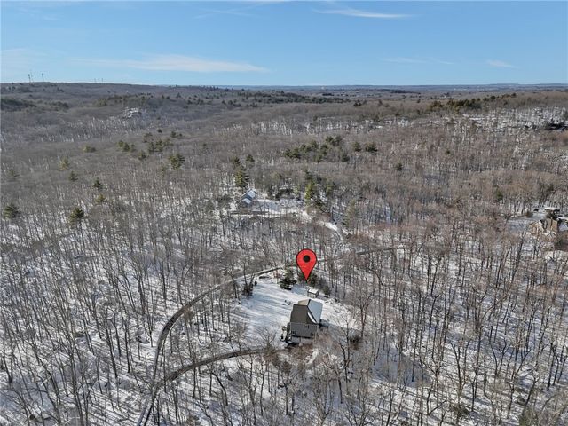 47 Austin Drive, Cumberland, RI 02864