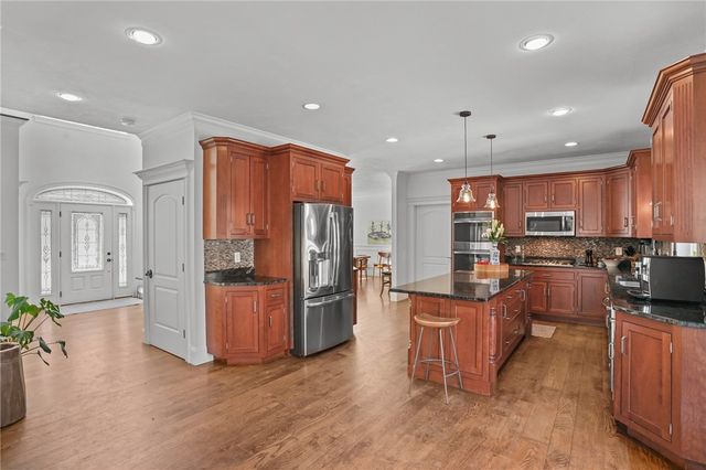 47 Austin Drive, Cumberland, RI 02864